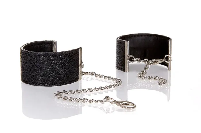Allure Lingerie Couples | Adore Wrist Cuffs With Connector Chain