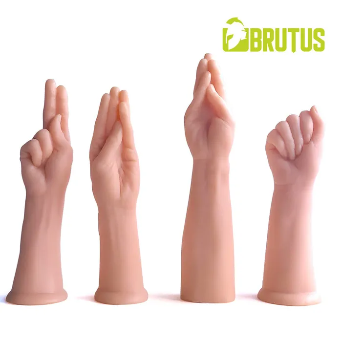 Brutus - Dildo - Fisting Dildo - Handsome Three Fingers Handballing - Lichte Huidskleur - PVC | Brutus Dildos